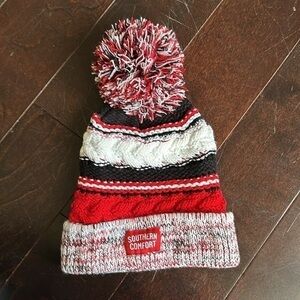NWOT - Southern Comfort Winter Pom Pom Hat in Red, Black and White One Size